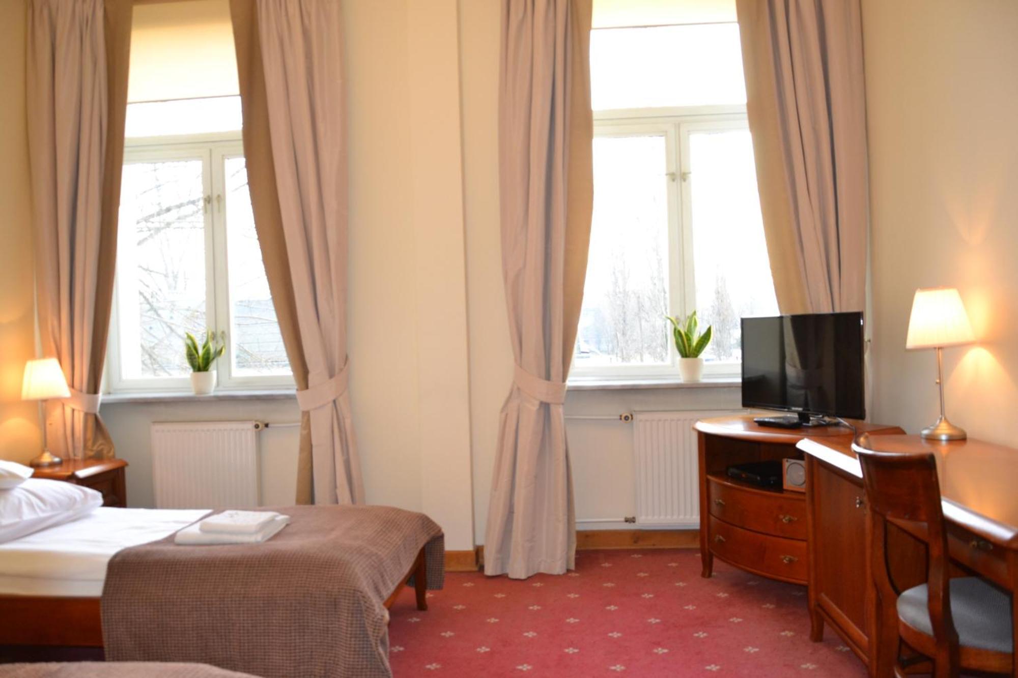 Hotel Lazienkowski Warsaw Room photo