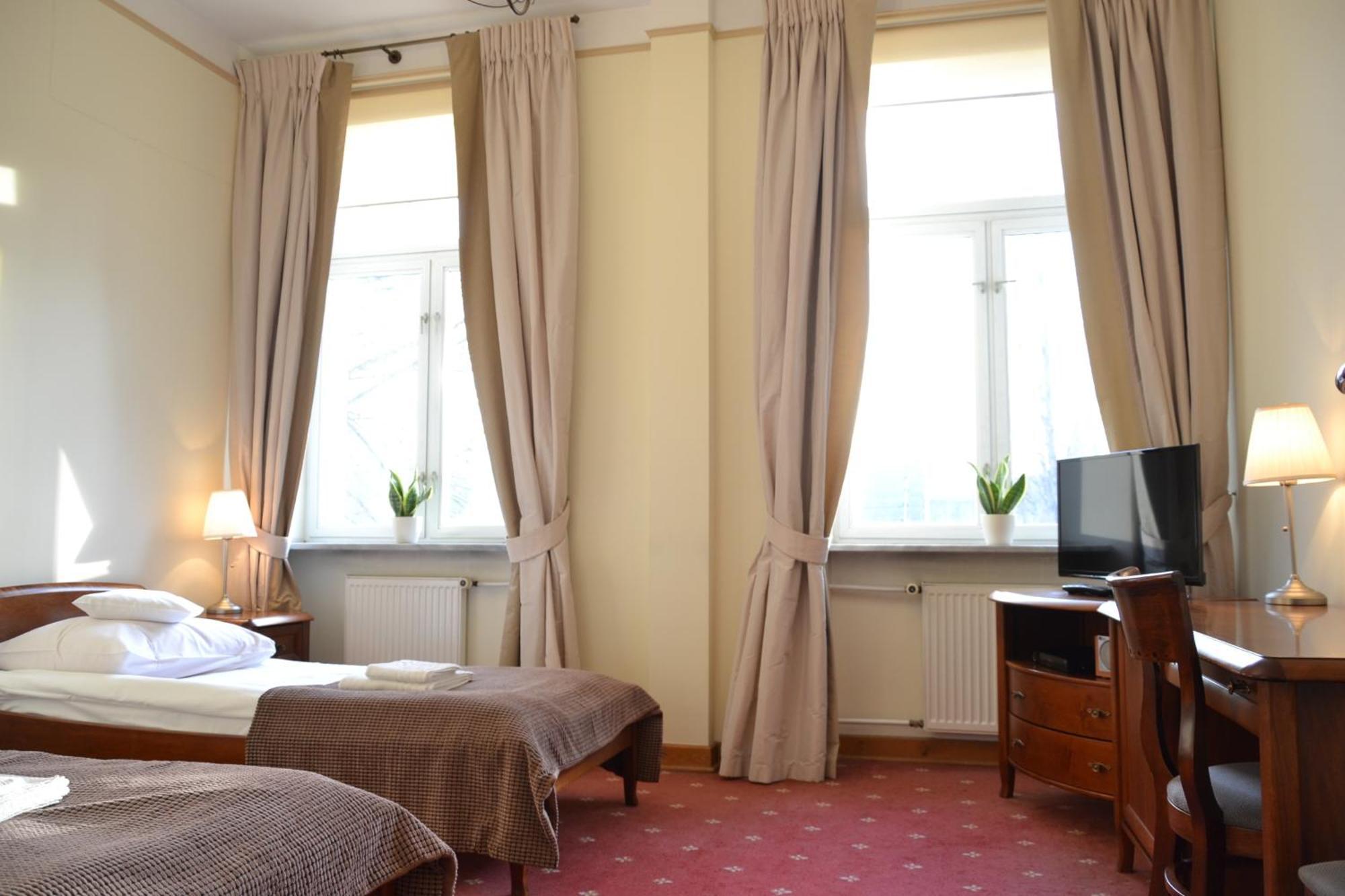 Hotel Lazienkowski Warsaw Room photo